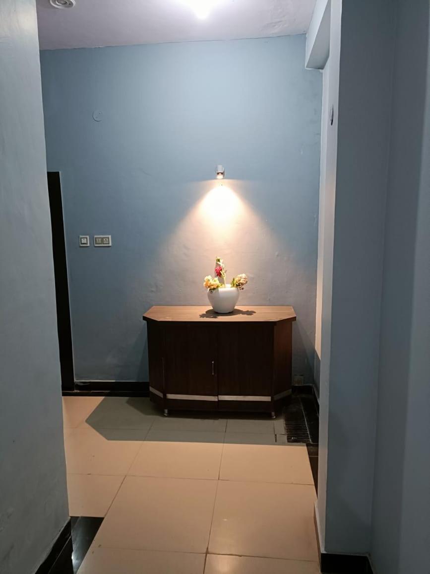 Hotel Krishna Residency Mahoba Экстерьер фото